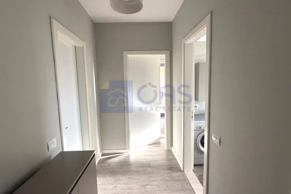 Appartamento in affitto a Tirana 2+1, Arredato
