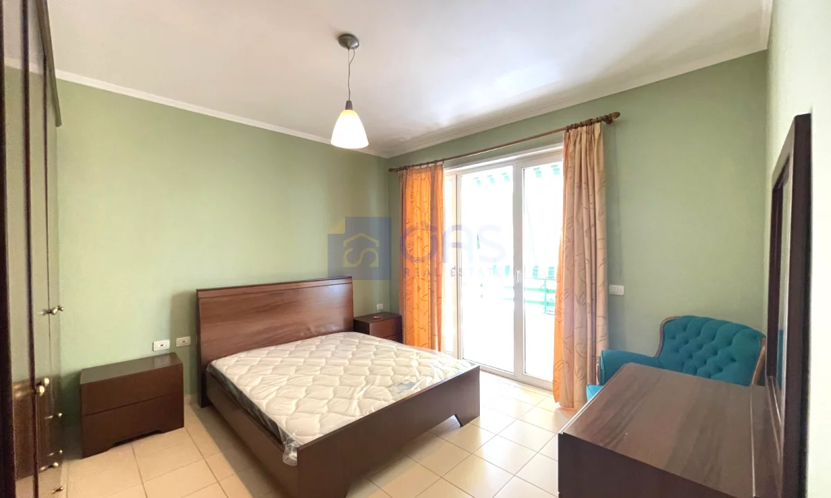 Shtepi me qera Apartament ne Tirane, 2+1, Mobilimi E mobiluar, Pagesa 700  Euro.