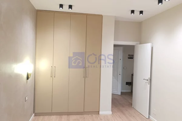 Shtepi me qera 1+1 ne Tirane - 80,000 Leke