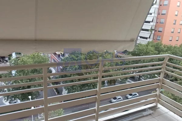 Shtepi me qera Apartament ne Tirane, 1+1, Mobilimi E mobiluar, Pagesa 80,000  Leke.