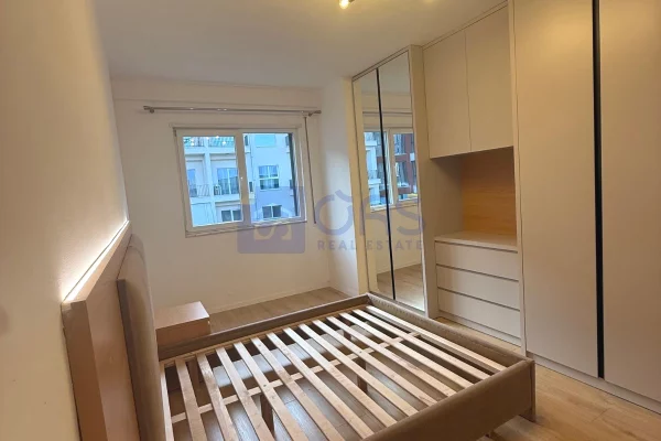 Shtepi me qera Apartament ne Tirane, 1+1, Mobilimi E mobiluar, Pagesa 750  Euro.