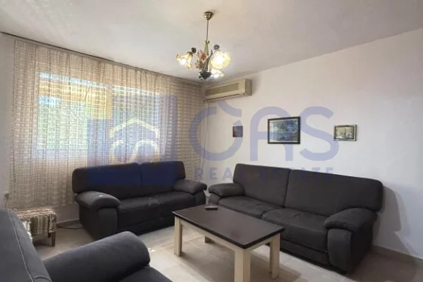Shtepi me qera Apartament ne Tirane, 2+1, Mobilimi E mobiluar, Pagesa 50,000  Leke.