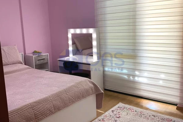 Shtepi me qera Apartament ne Tirane, 2+1, Mobilimi E mobiluar, Pagesa 80,000  Leke.