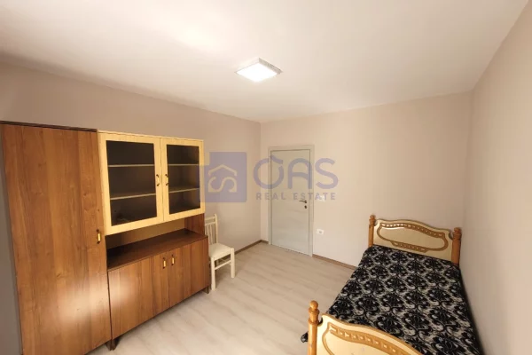 Shtepi me qera Apartament ne Tirane, 2+1, Mobilimi E mobiluar, Pagesa 650  Euro.