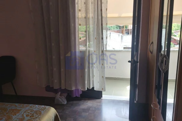 Shtepi me qera Apartament ne Tirane, 1+1, Mobilimi E mobiluar, Pagesa 50,000  Leke.