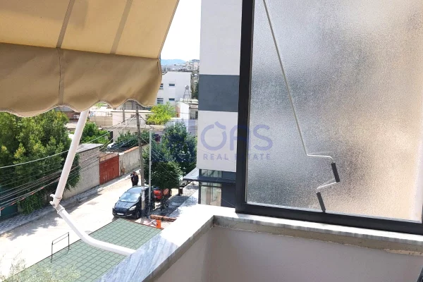 Shtepi me qera Apartament ne Tirane, 1+1, Mobilimi E mobiluar, Pagesa 50,000  Leke.