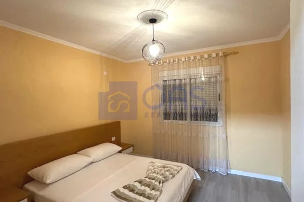 Shtepi me qera Apartament ne Tirane, 1+1, Mobilimi E mobiluar, Pagesa 45,000  Leke.