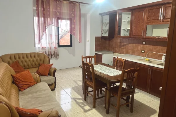 🏡✨ Jepet me Qira Apartament 2+1 te Rruga e Dibres, Tirane ✨📍