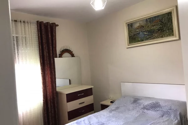 🔥 Apartament 1+1 me Qira – Rruga Jashar Erebara, Tirane 🏡✨