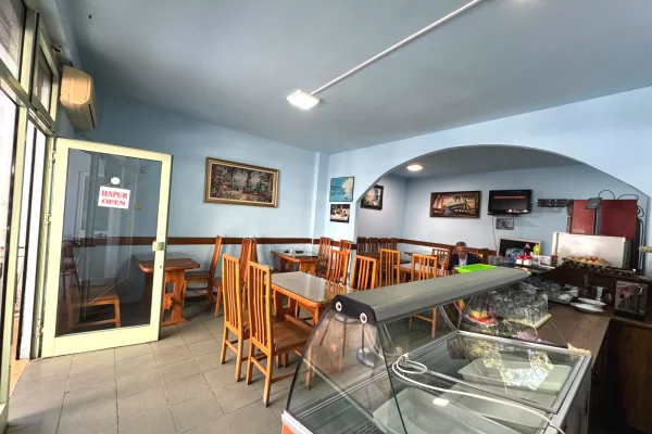 Ambient biznesi ne shitje 2+1 ne Tirane - 157,000 Euro