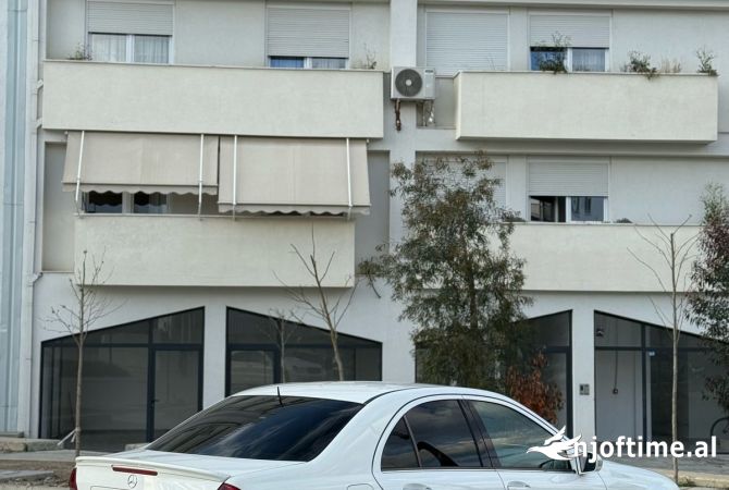 Auto in Vendita a Tirana - 4,600 Euro