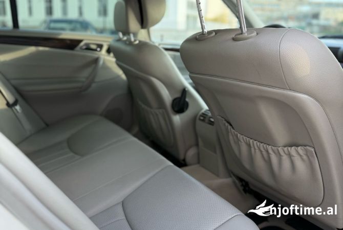 Auto in Vendita a Tirana, Mercedes-Benz, 2006 gasoline-gas,Kambio Automatik Pagamento 4,600  Euro.