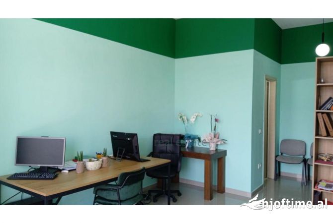 Ambient biznesi ne shitje 3+1 ne Tirane - 60,000 Euro