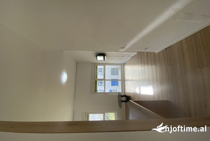 Shtepi me qera Apartament ne Tirane, 2+1, Mobilimi E mobiluar, Pagesa 450  Euro.