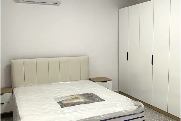 Shtepi me qera 1+1 ne Tirane - 40,000 Leke