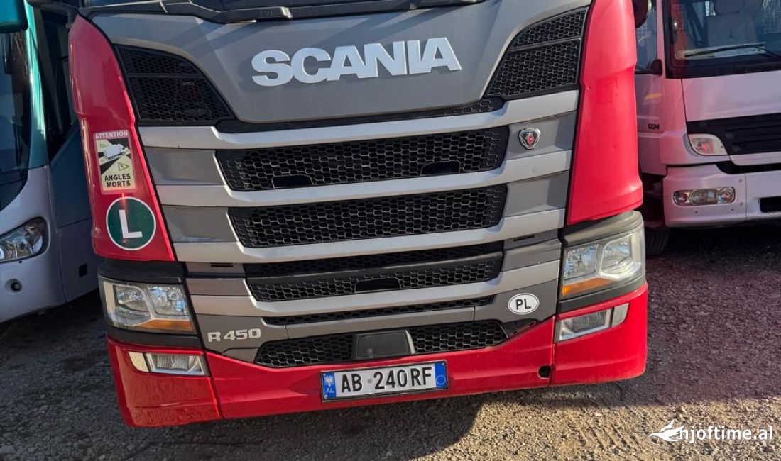 Transport  mallrash brenda dhe jashte vendit   