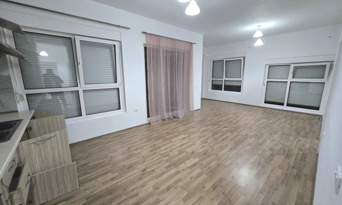 Shtepi me qera Apartament ne Tirane, 2+1, Mobilimi E mobiluar, Pagesa 35,000  Leke.