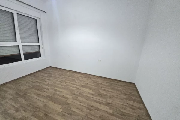 Shtepi me qera Apartament ne Tirane, 2+1, Mobilimi E mobiluar, Pagesa 35,000  Leke.