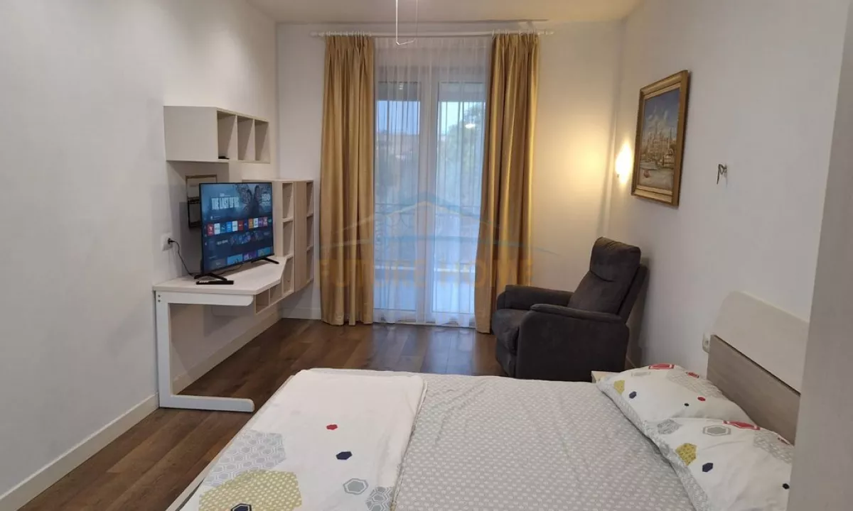 Villa di lusso in vendita a Tirana 4+1, Arredato