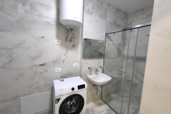 Appartamento in affitto a Tirana 2+1, Arredato