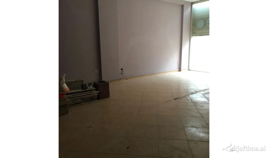 SHITET NJESI KOMERCIALE NE FRESK! 