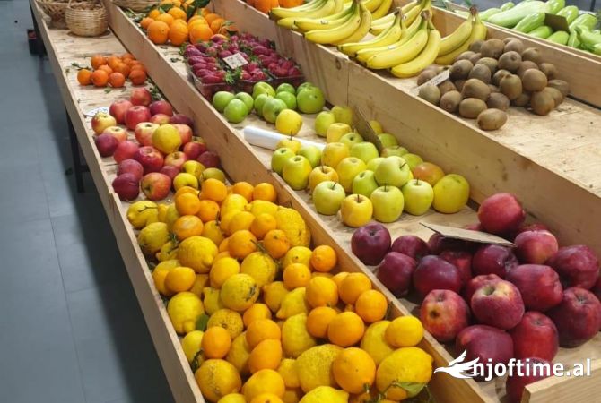 Pajisje biznesi ne shitje ne Kavaje - 90,000 Leke