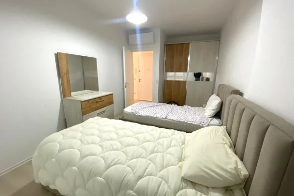 Appartamento in affitto a Tirana 2+1, Arredato