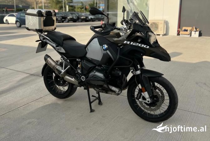 Motorra ne shitje ne Tirane - 16,000 Euro