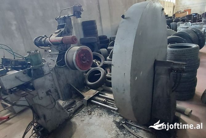 Pajisje biznesi ne shitje ne Gjirokaster - 30,000 Euro