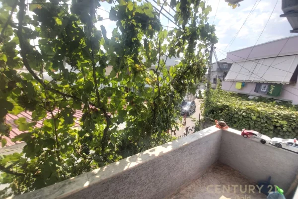 Shtepi ne shitje Shtepi Private ne Tirane, 5+1, Mobilimi E mobiluar, Pagesa 170,000  Euro.