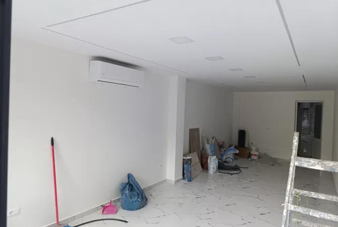 Business Property for Rent 1+1 in Tirana - 500 Euro