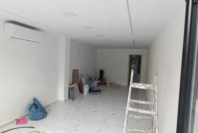 Business Property for Rent 1+1 in Tirana - 500 Euro