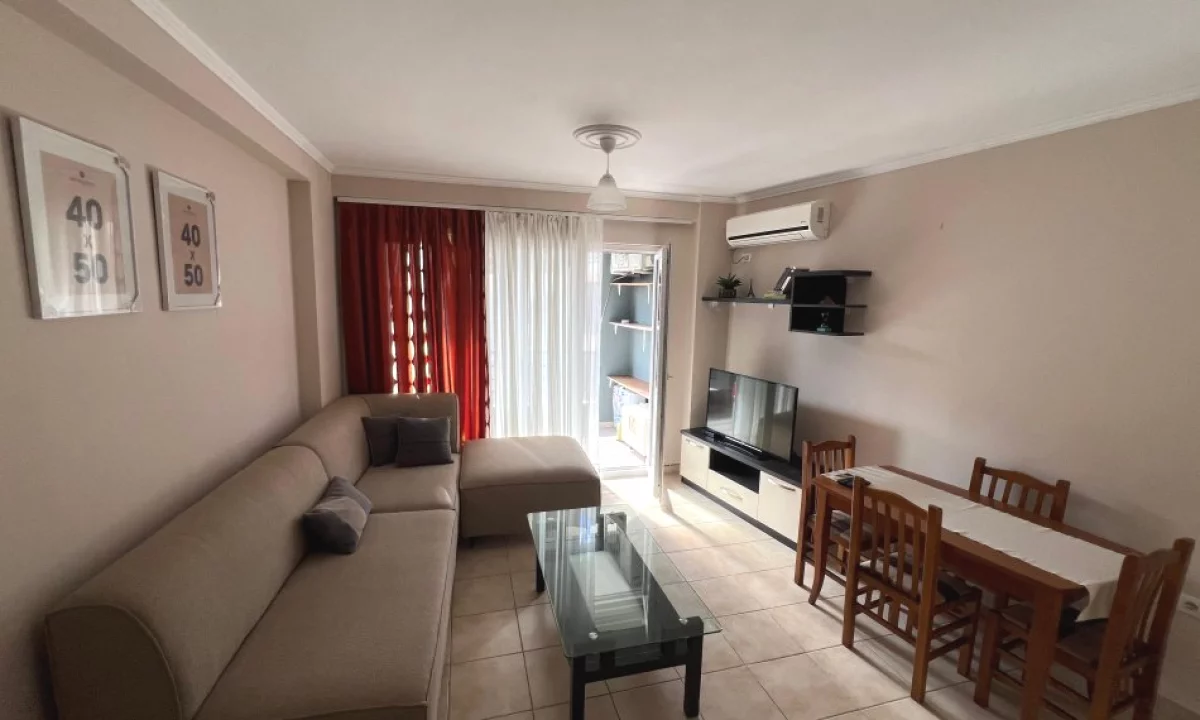 Shtepi me qera Apartament ne Tirane, 1+1, Mobilimi E mobiluar, Pagesa 400  Euro.