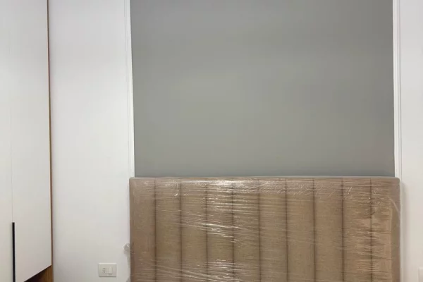 Shtepi me qera Apartament ne Tirane, 1+1, Mobilimi E mobiluar, Pagesa 500  Euro.