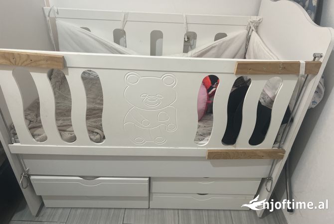 Veshje dhe Aksesor per Femije ne Tirane - 18,000 Leke