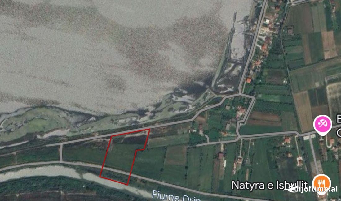 Terreno in vendita a Ishulli Shenjiin