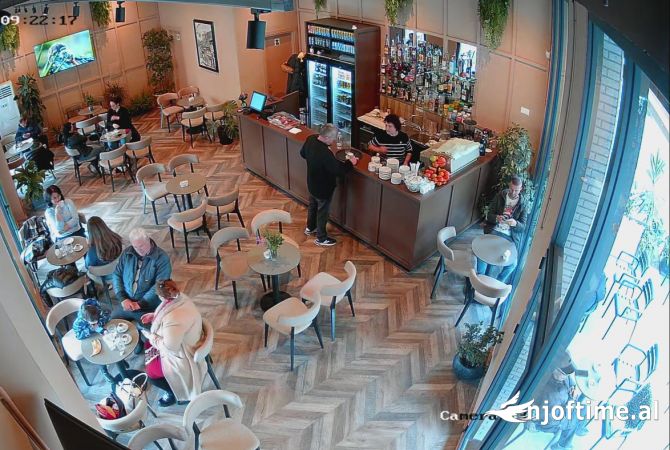 Ambient biznesi ne shitje 2+1 ne Tirane - 37,000 Euro