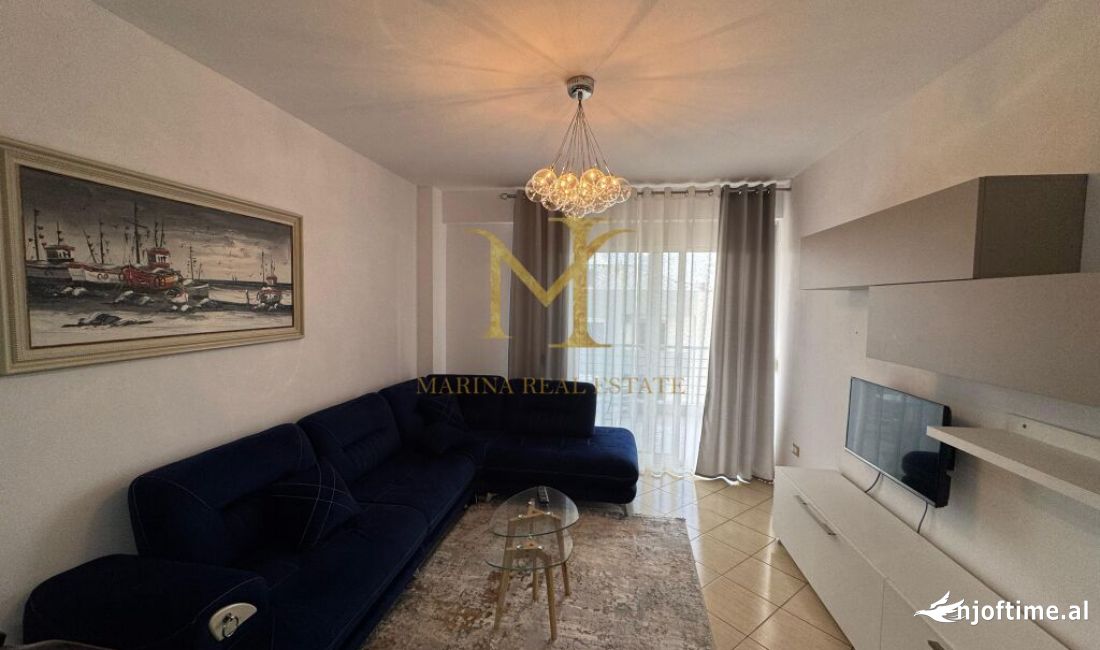 Shtepi me qera Apartament ne Durres, 2+1, Mobilimi E mobiluar, Pagesa 400  Euro.