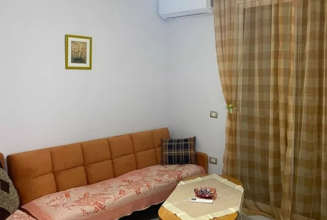 🏠 Shtepi  me qera,  Pallat i Ri  3+1   💶 Elar2 13449 
