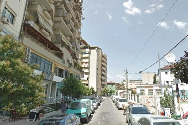 Shtepi me qera Garsoniere ne Tirane - 35,000 Leke