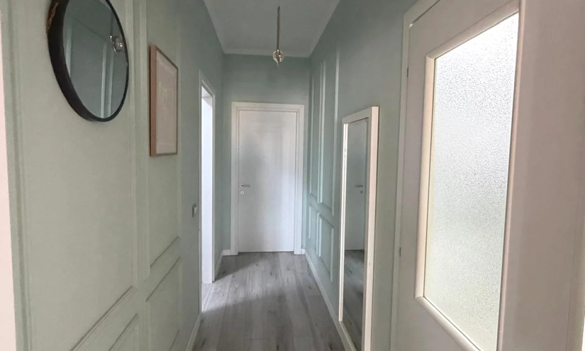 Shtepi me qera Apartament ne Tirane, 2+1, Mobilimi E mobiluar, Pagesa 65,000  Leke.
