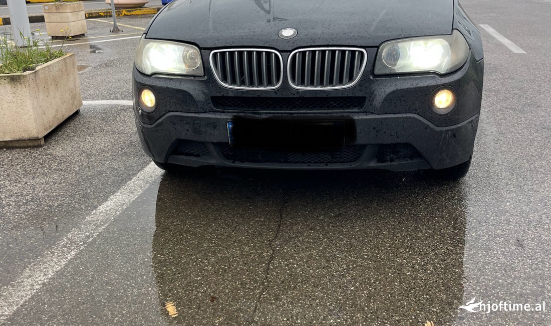 Makina ne shitje ne Durres, BMW, 2007 Diesel,Kambio Automatik Pagesa 4,000  Euro.