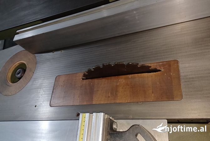 Shitet sharre/kombinat multifunksionale per dru