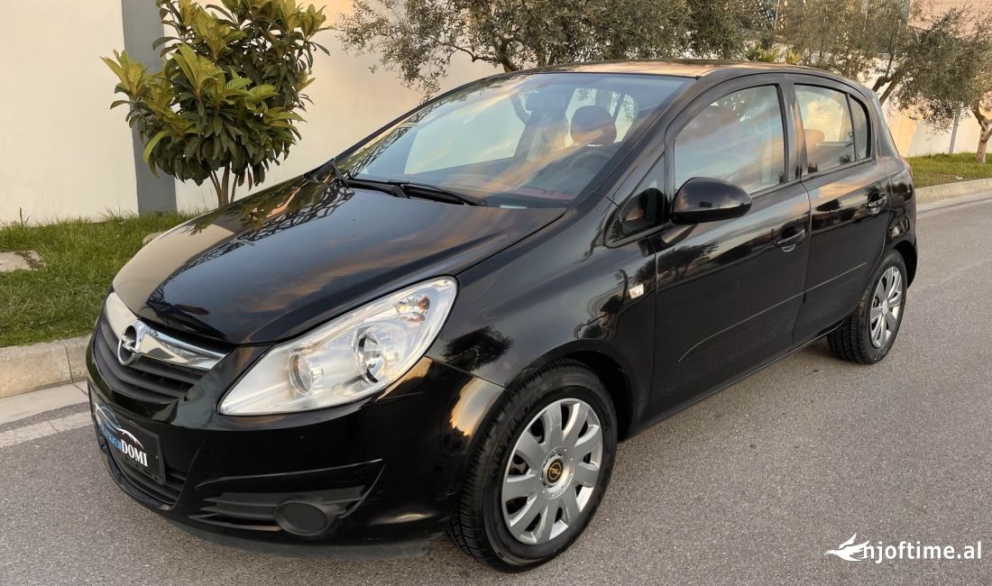 Auto in Vendita a Durazzo, Opel, 2007 Diesel,Kambio Manual Pagamento 2,900  Euro.
