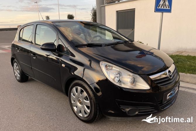 Auto in Vendita a Durazzo - 2,900 Euro