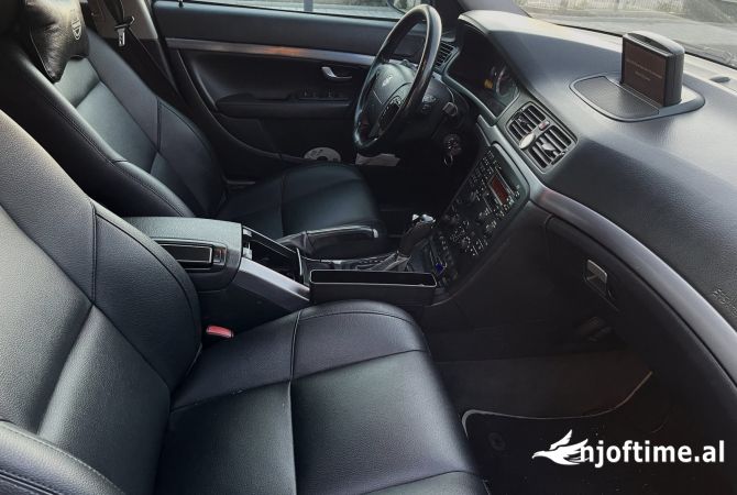 Auto in Vendita a Durazzo, Volvo, 2007 Diesel,Kambio Automatik Pagamento 5,000  Euro.