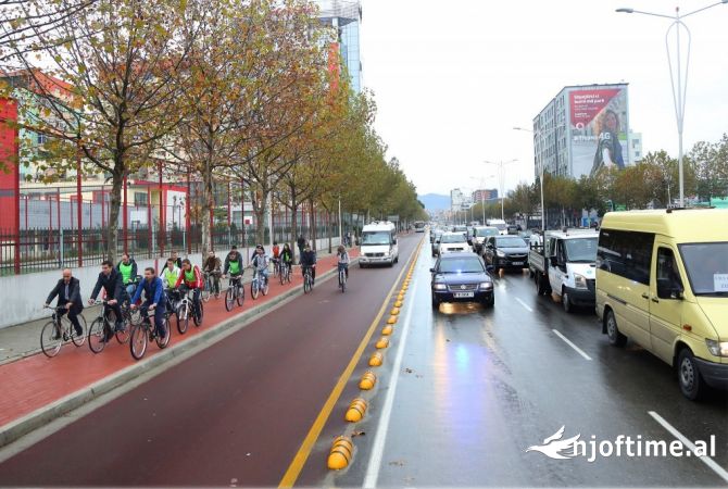 Business Property in Sale 1+1 in Tirana - 950,000 Euro