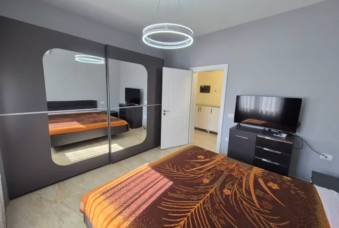 Shtepi ne shitje Shtepi Private ne Tirane, 4+1, Mobilimi Pjeserisht e mobiluar, Pagesa 485,000  Euro.