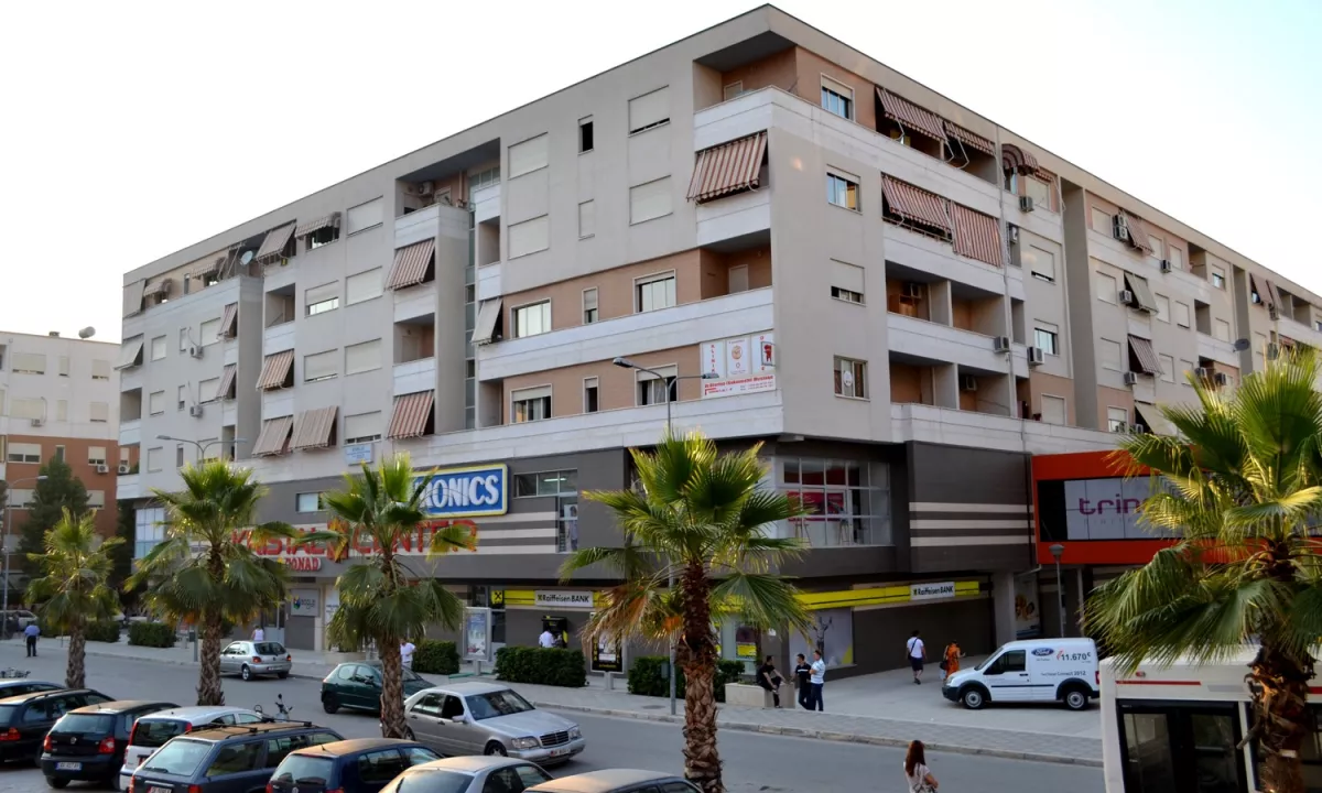 Appartamento in vendita a Tirana 1+1, Arredato