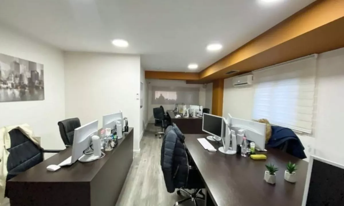 Jepet me qira ambient biznesi tek Petro Nini!